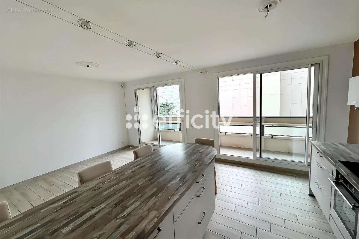 Appartement à VILLEURBANNE