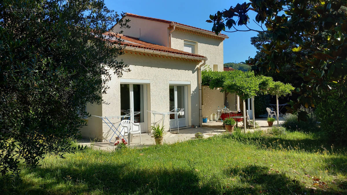 Maison à LAMALOU-LES-BAINS