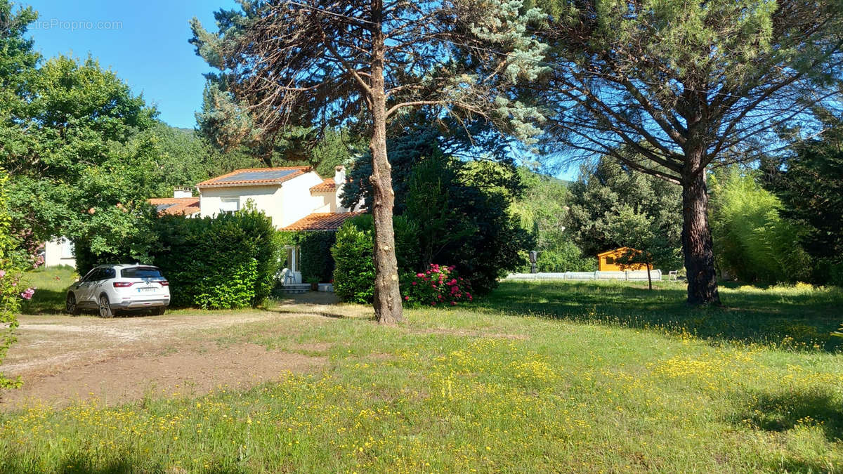 Maison à LAMALOU-LES-BAINS