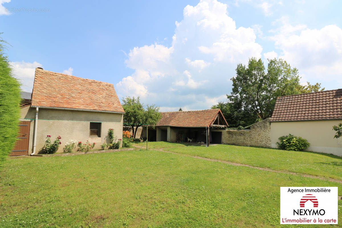 Maison à LAIGNE-EN-BELIN