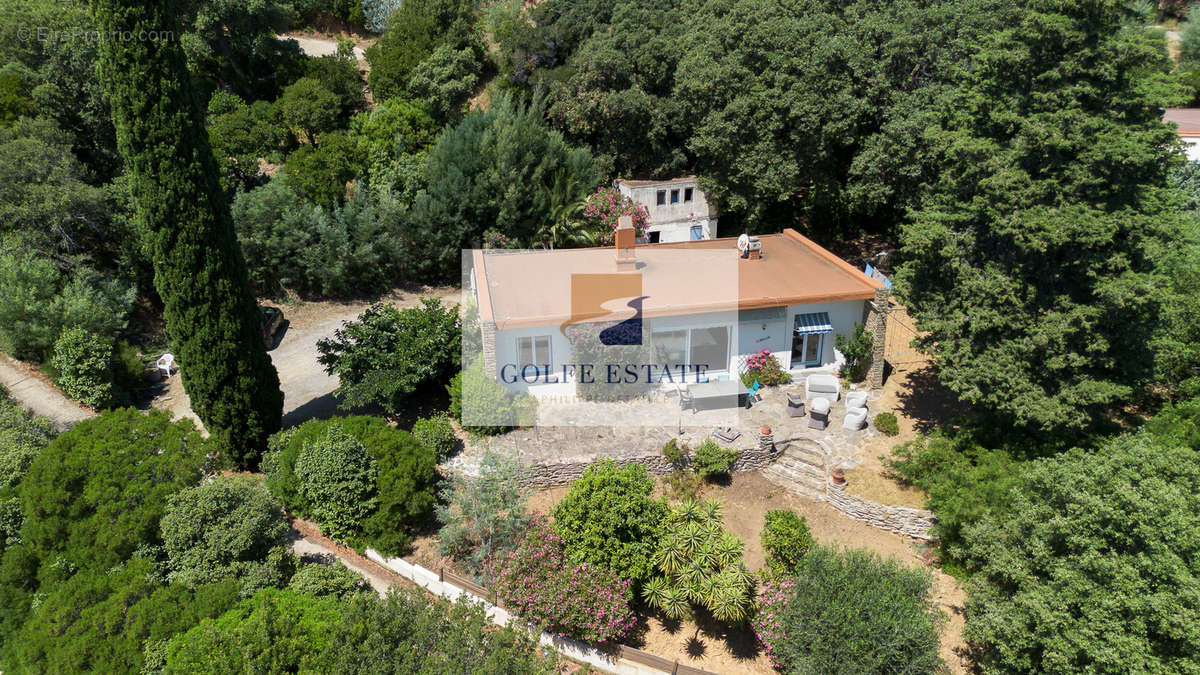 Maison à CAVALAIRE-SUR-MER