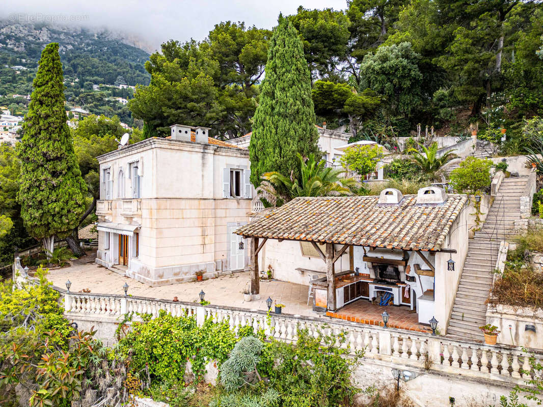 Maison à ROQUEBRUNE-CAP-MARTIN