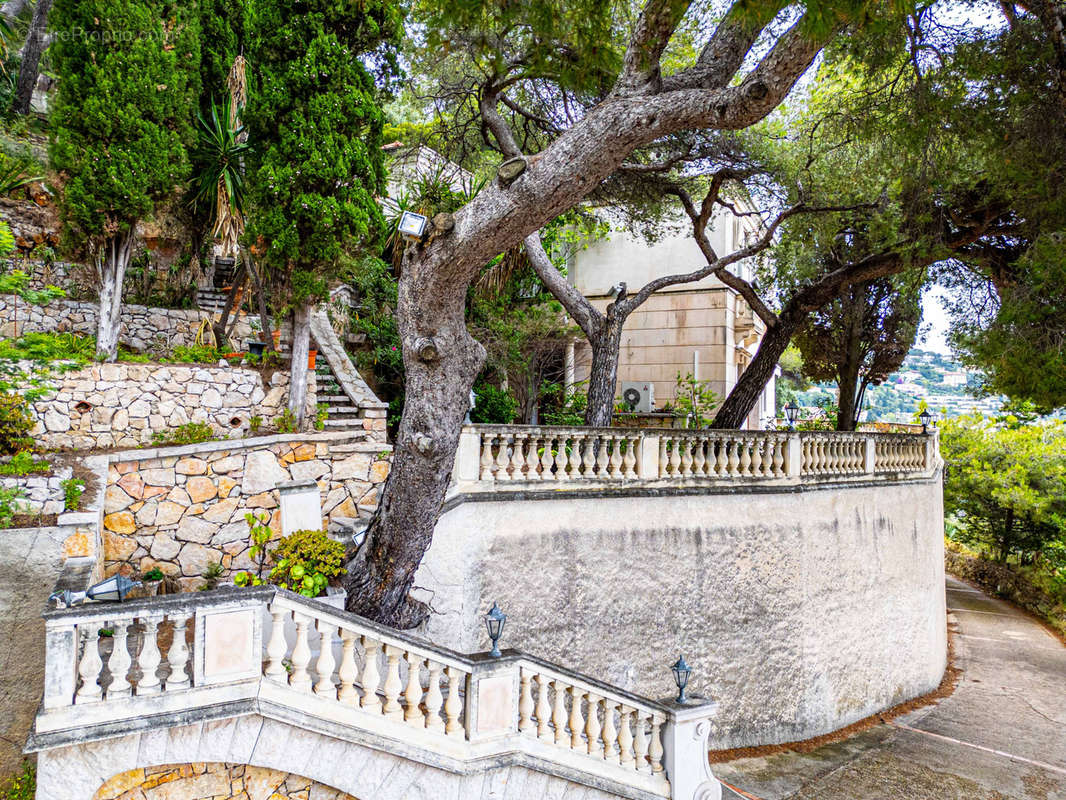 Maison à ROQUEBRUNE-CAP-MARTIN