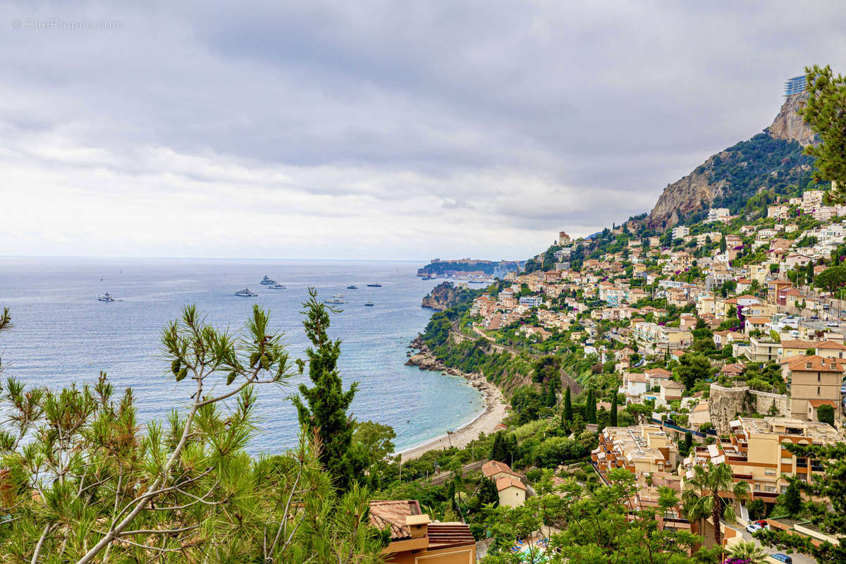 Maison à ROQUEBRUNE-CAP-MARTIN