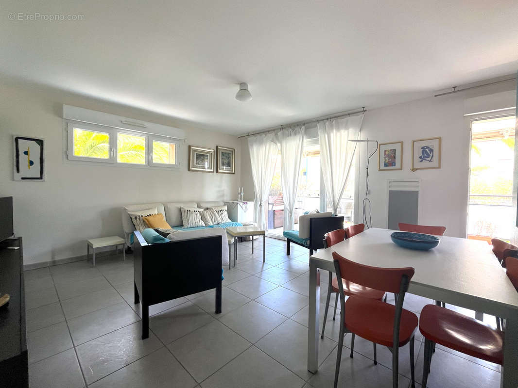 Appartement à SAINT-RAPHAEL