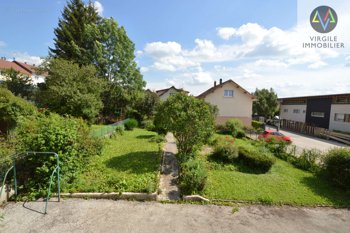 Maison à PONTARLIER