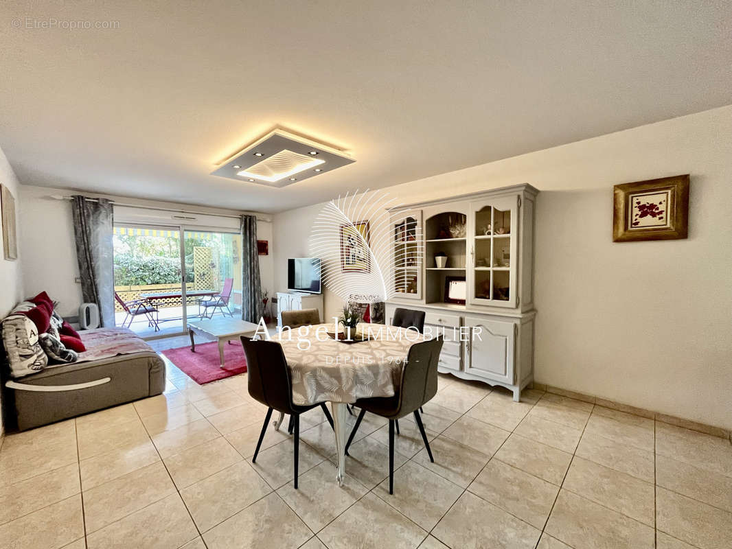 Appartement à FREJUS