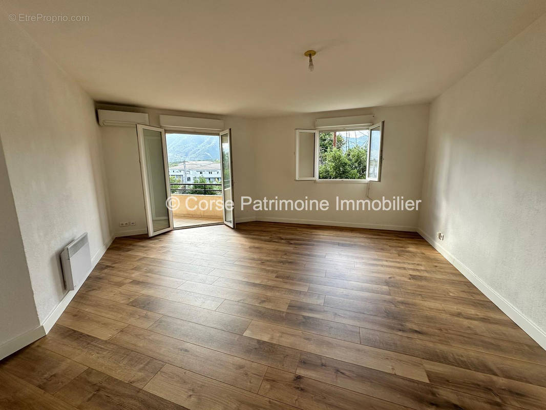 Appartement à SAN-NICOLAO