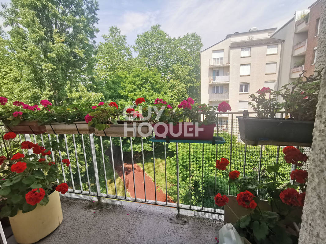 Appartement à FONTENAY-SOUS-BOIS