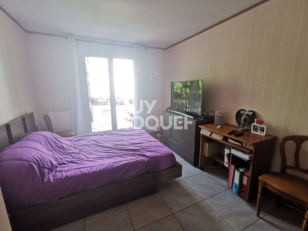 Appartement à FONTENAY-SOUS-BOIS