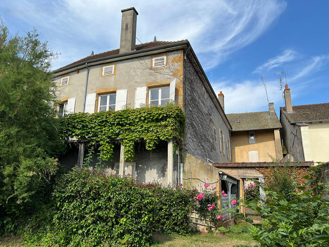 Maison à MARCIGNY