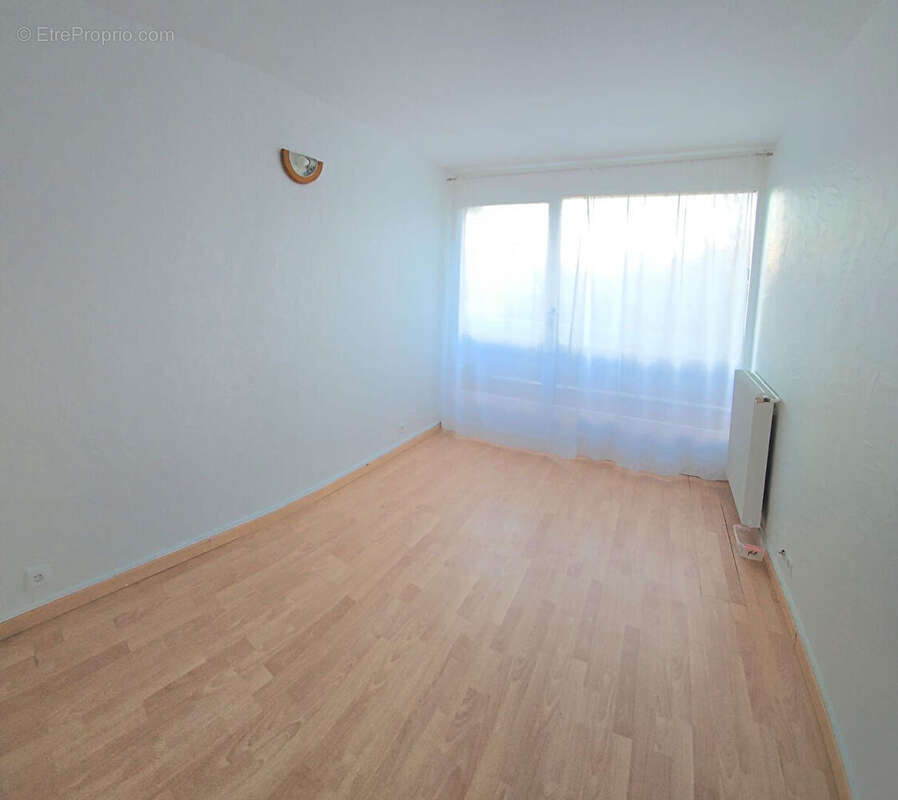 Appartement à ROSNY-SOUS-BOIS