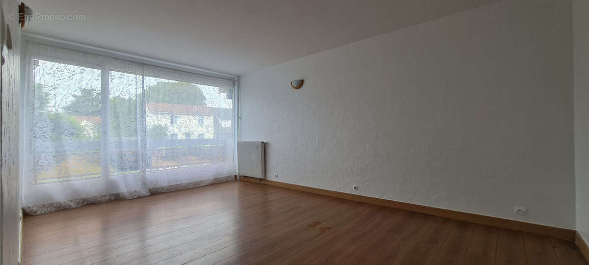 Appartement à ROSNY-SOUS-BOIS