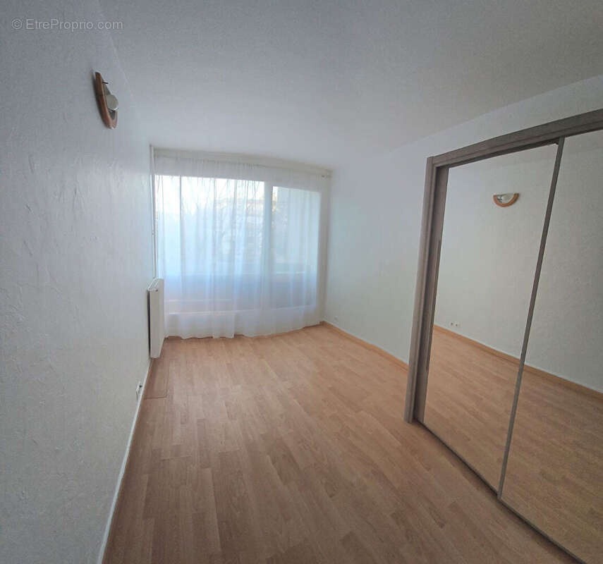 Appartement à ROSNY-SOUS-BOIS