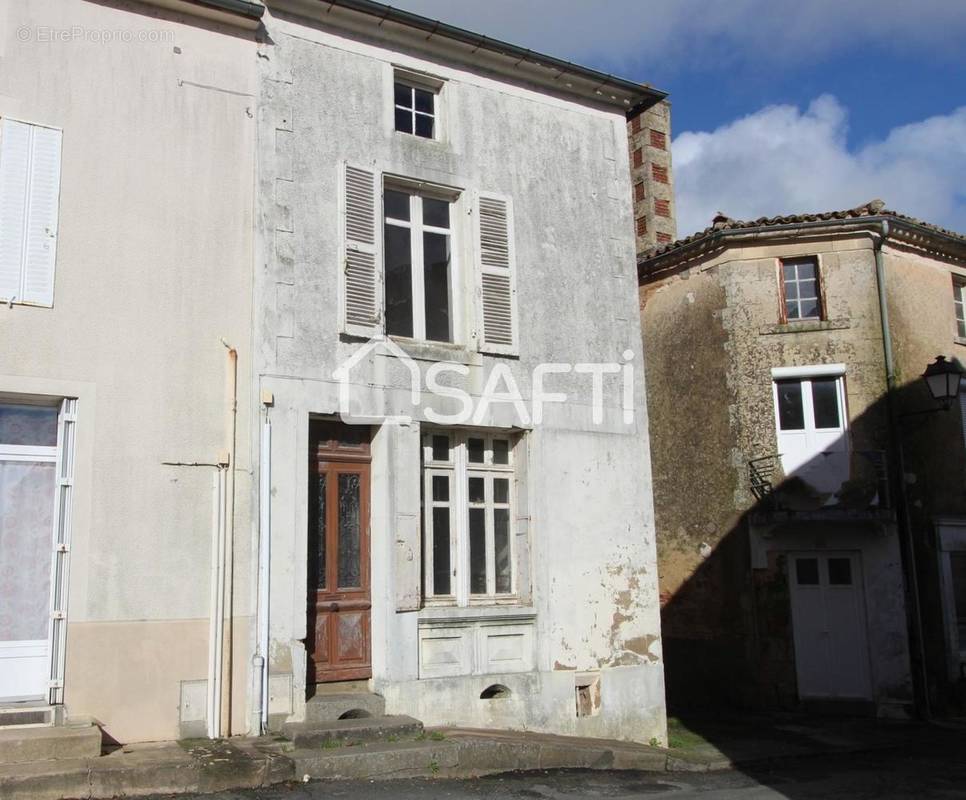 Photo 1 - Maison à LA CAILLERE-SAINT-HILAIRE