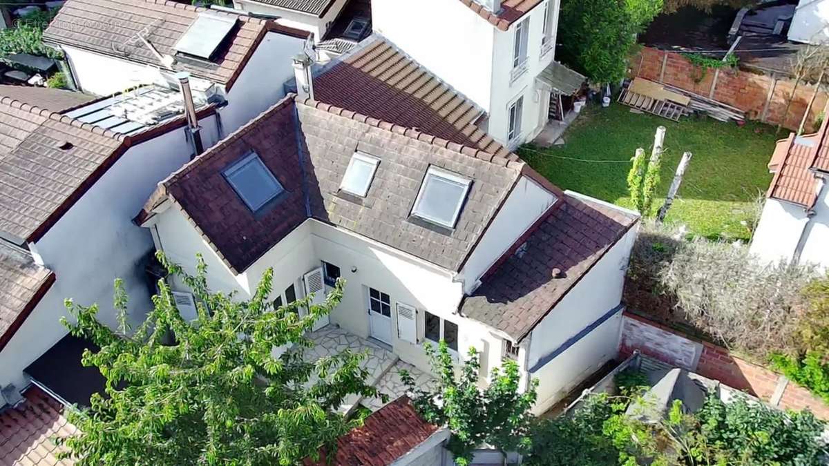 Maison à LE RAINCY