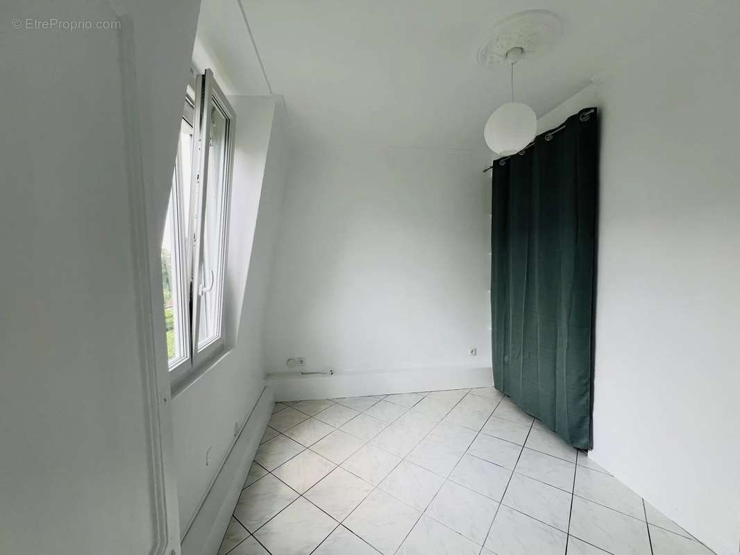 Appartement à LE RAINCY