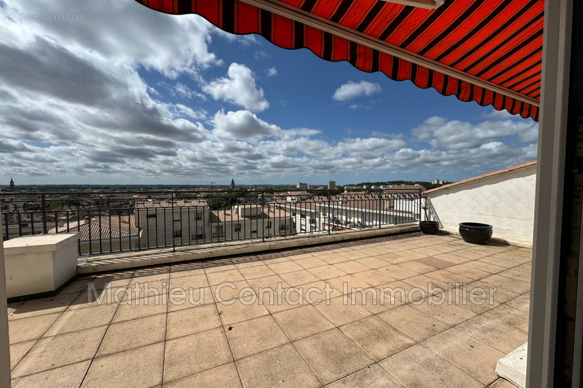 Appartement à NIMES