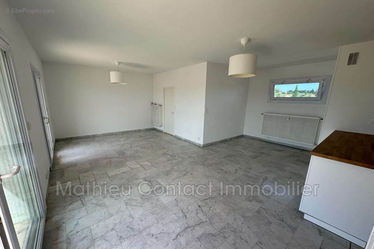 Appartement à NIMES