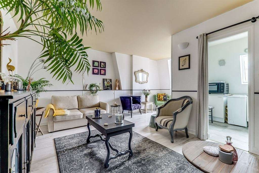 Appartement à PARIS-11E