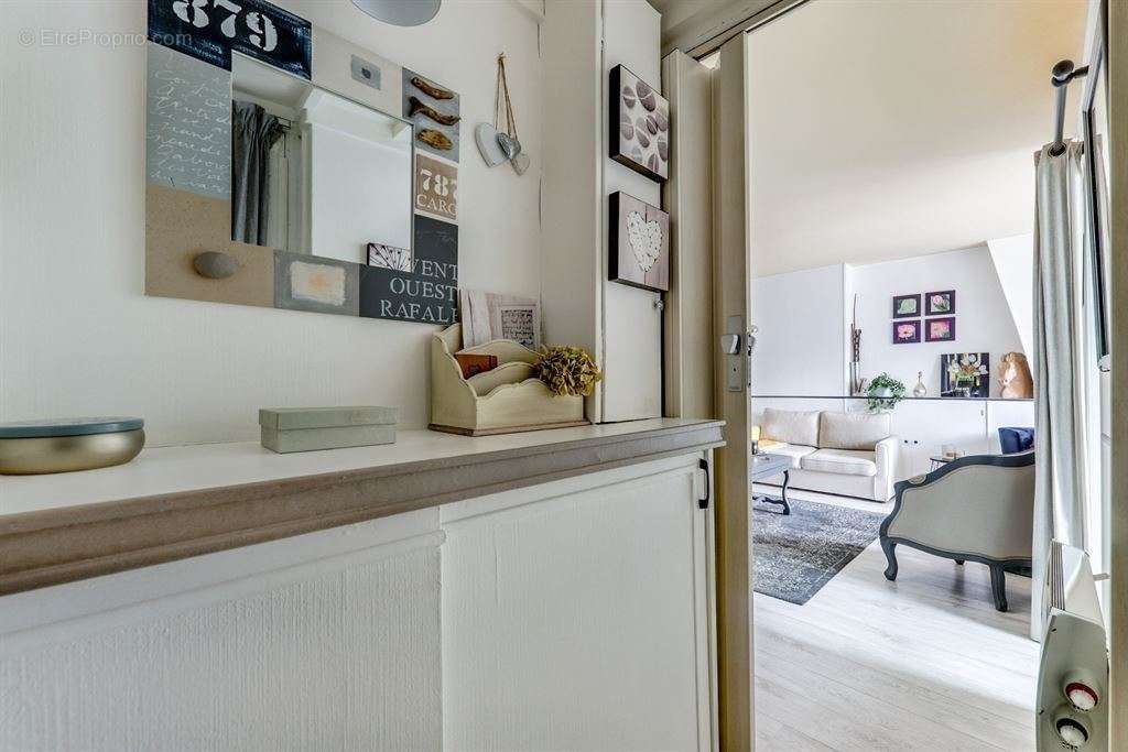 Appartement à PARIS-11E