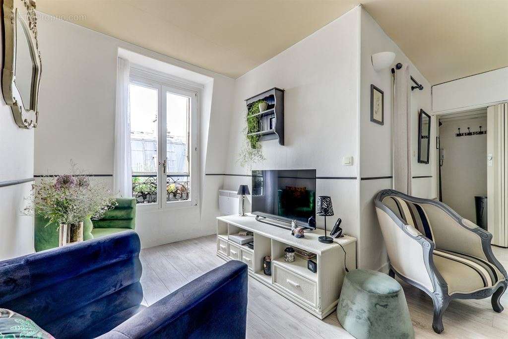 Appartement à PARIS-11E