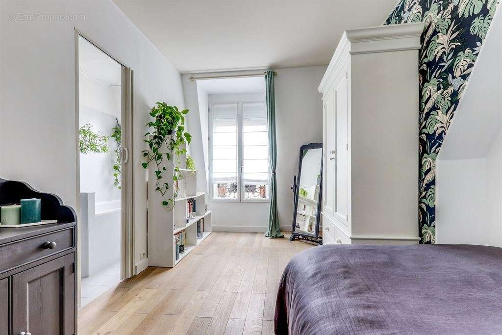 Appartement à PARIS-11E