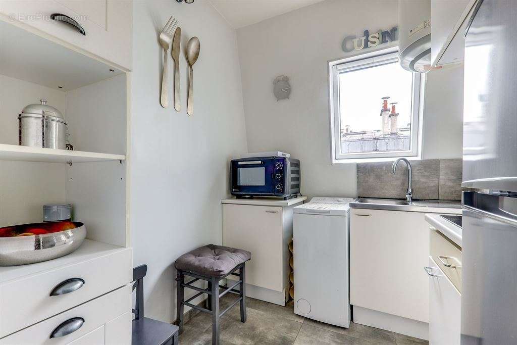 Appartement à PARIS-11E