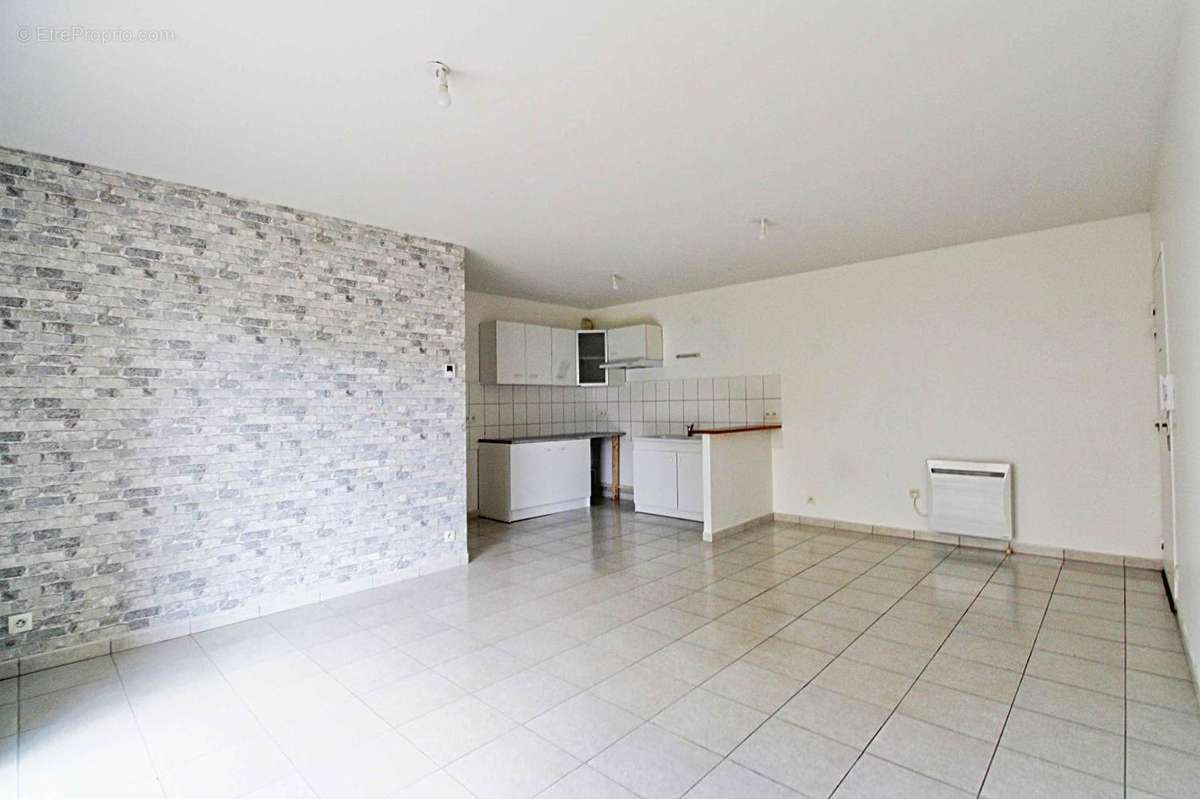   - Appartement à ANGERS