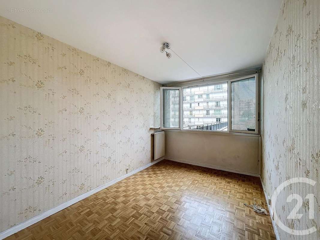 Appartement à MONTROUGE