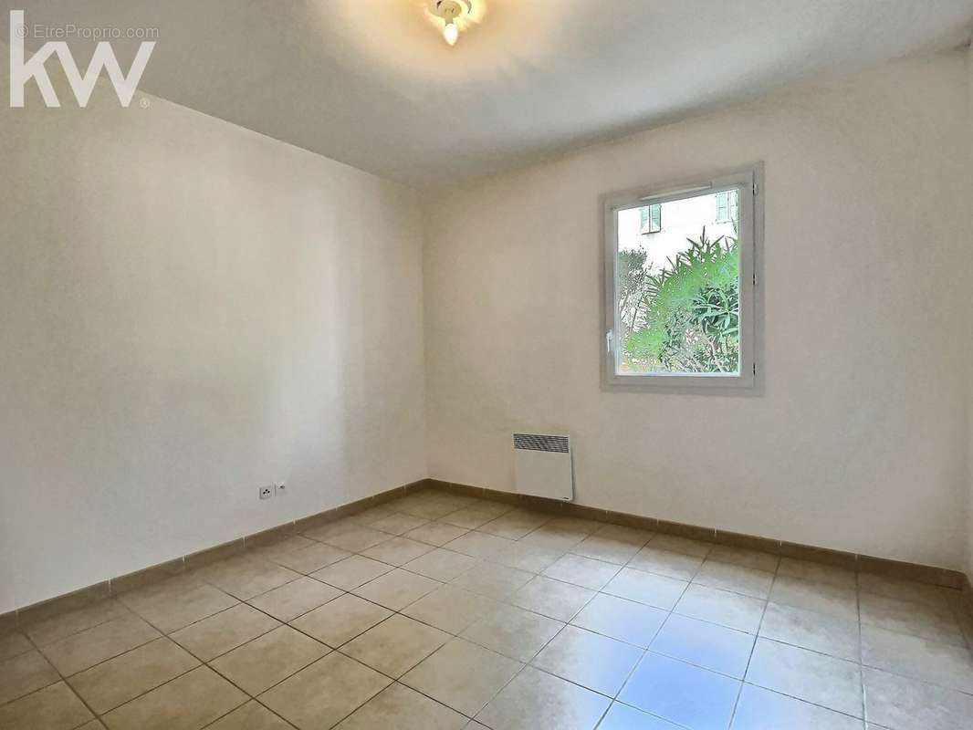 Appartement à HYERES