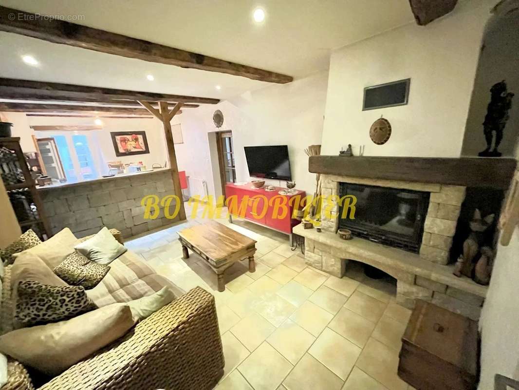 Appartement à VILLARS-SUR-VAR