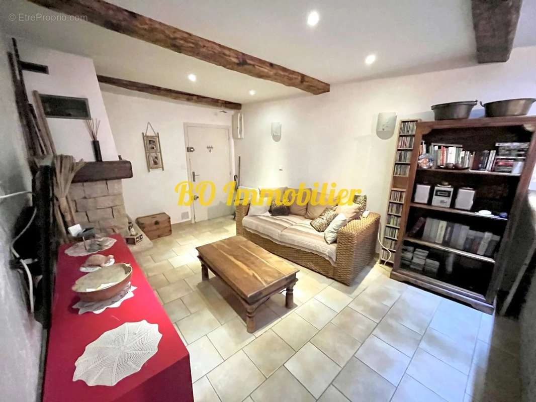 Appartement à VILLARS-SUR-VAR