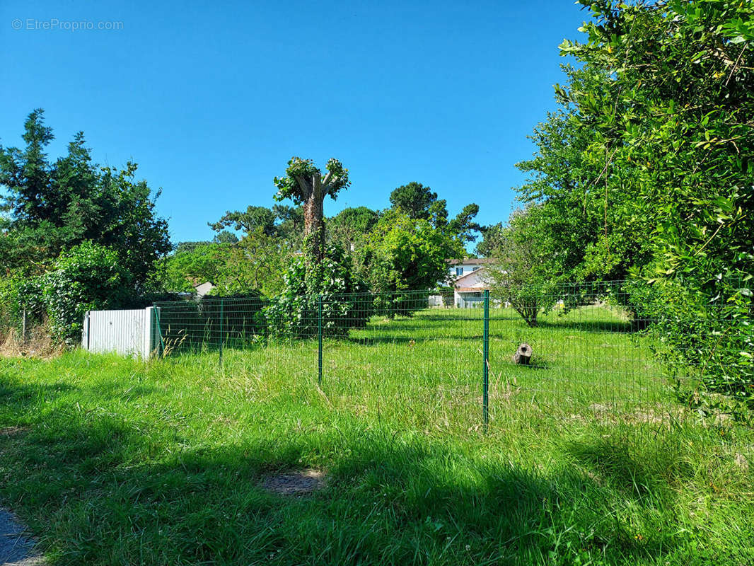 Terrain à LE GRAND-VILLAGE-PLAGE