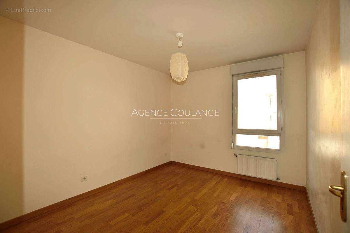 Appartement à COLLONGES-AU-MONT-D&#039;OR