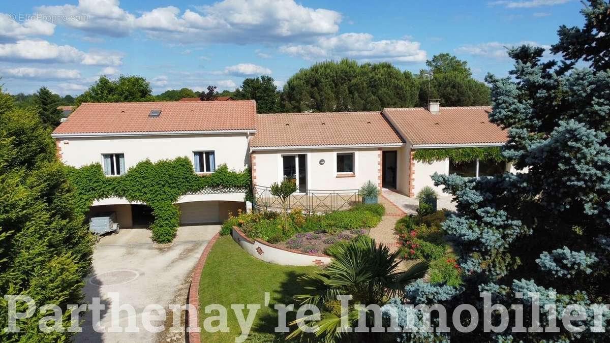 Maison à LE TALLUD