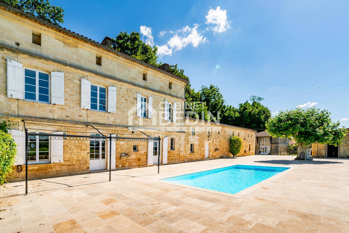 Maison à BOURG