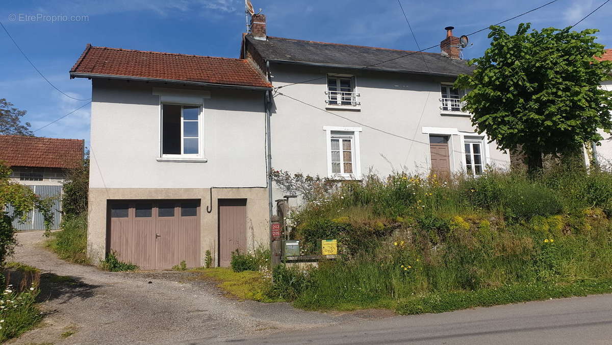 Maison à LINARDS