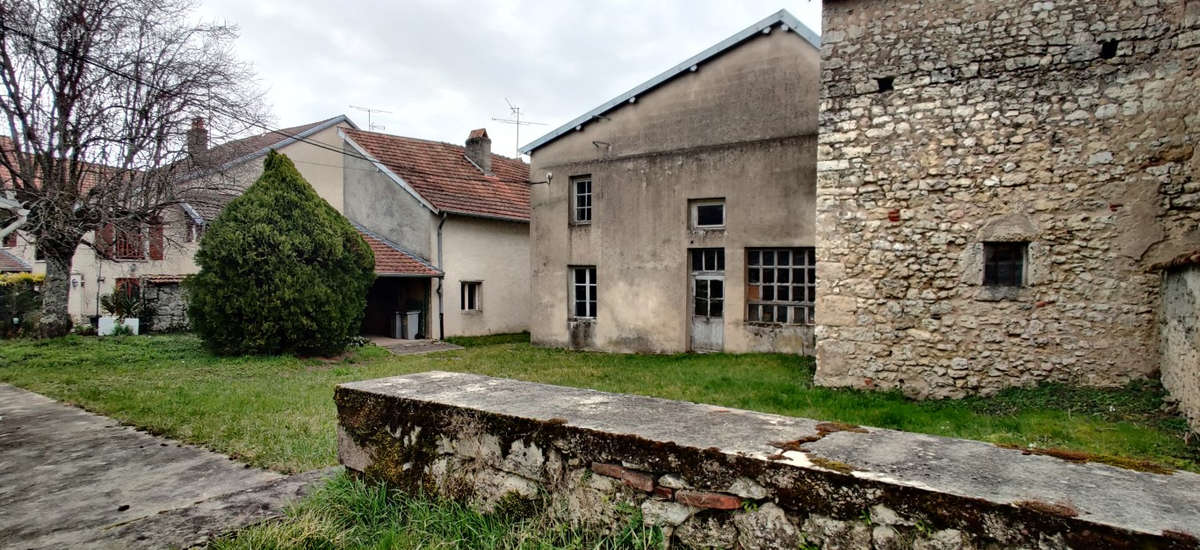 Maison à MANTOCHE