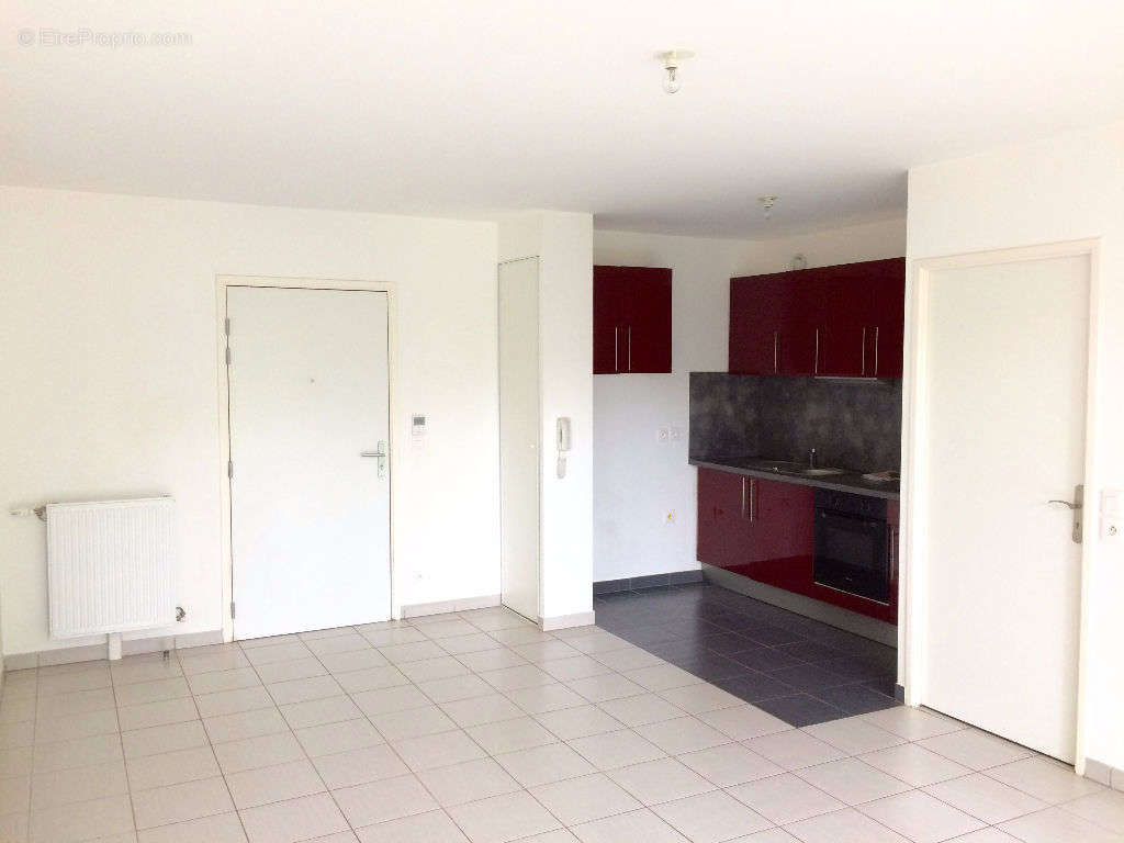 Appartement à MENNECY