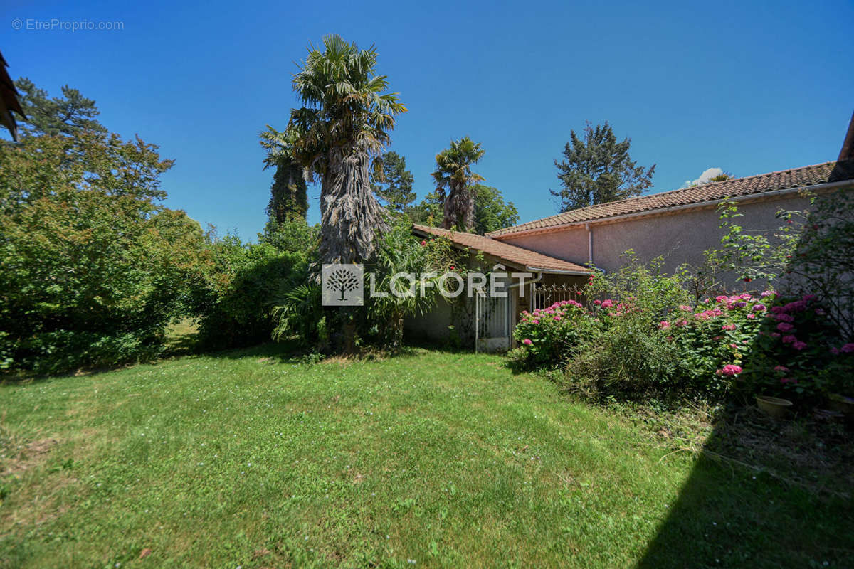 Maison à PARISOT