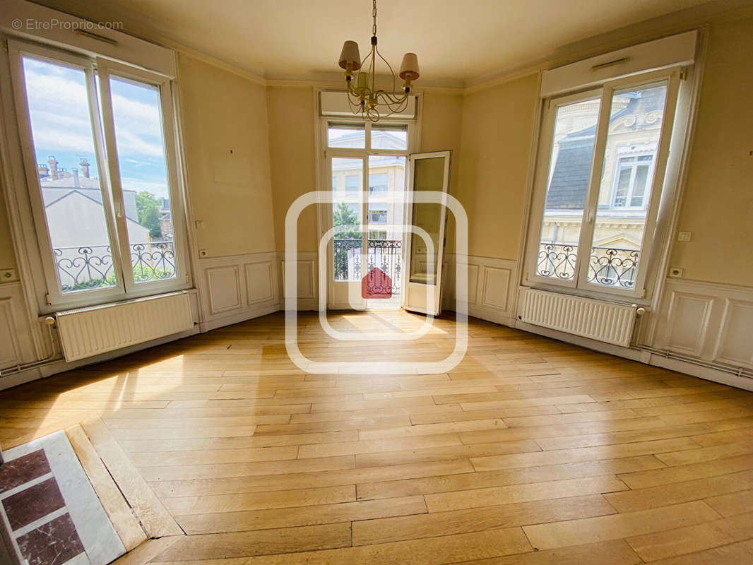 Appartement à REIMS