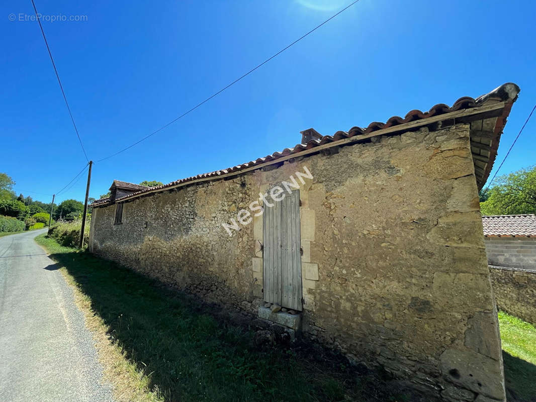 Maison à SORGES