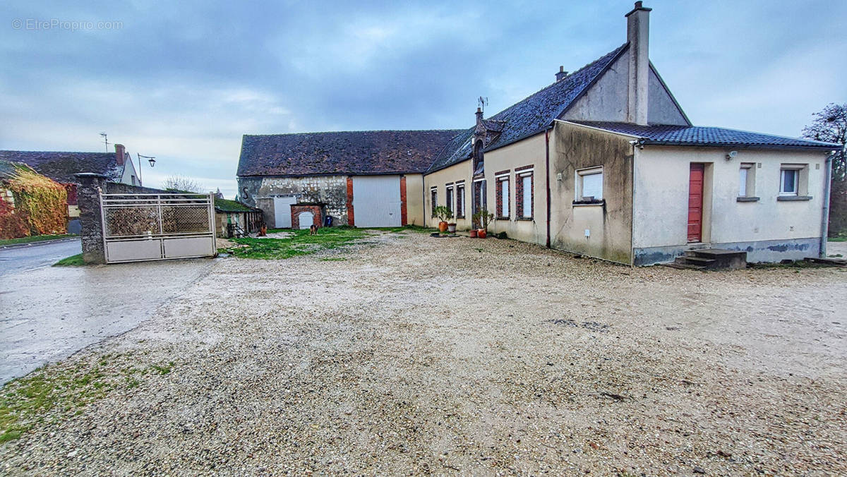 Maison à BRAY-SUR-SEINE