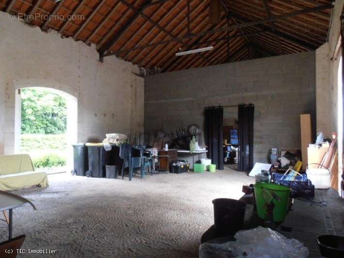 Maison à VERTEUIL-SUR-CHARENTE