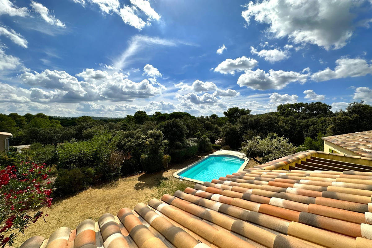 Maison à SILLANS-LA-CASCADE