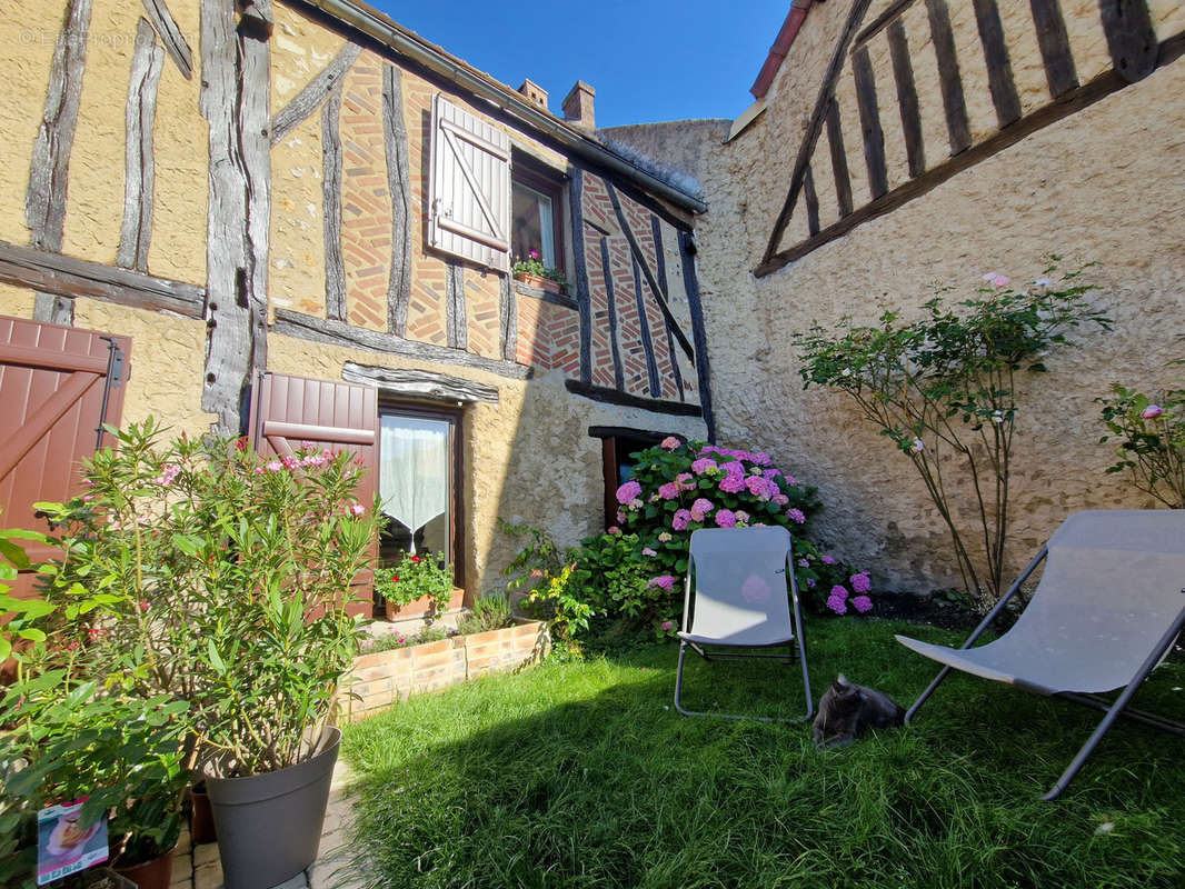 Maison à BUCHELAY