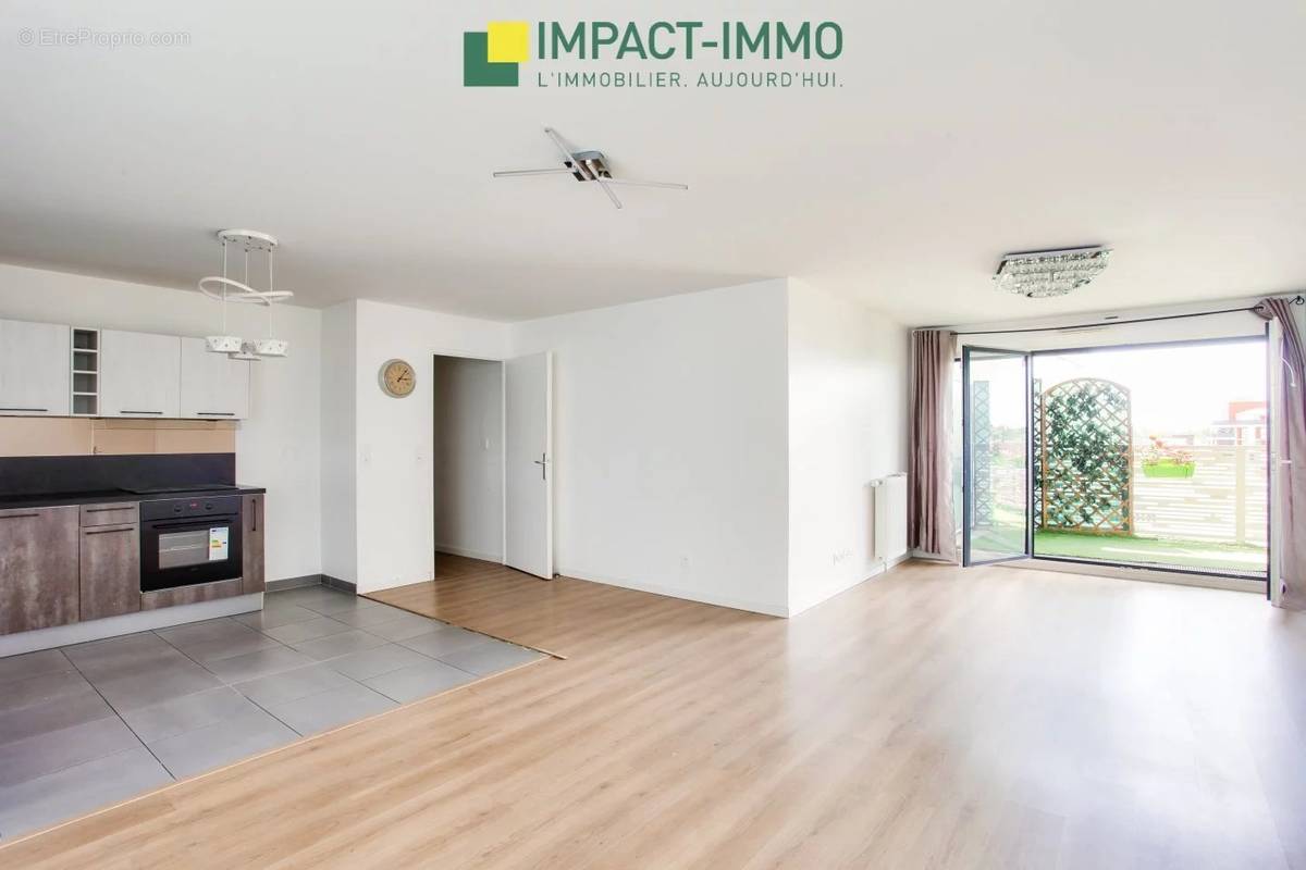 Appartement à COLOMBES