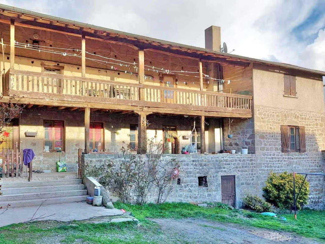 Maison à SAINTE-FOY-L&#039;ARGENTIERE