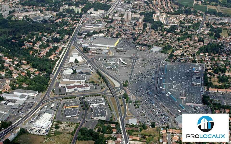 Autre à BOURG-EN-BRESSE